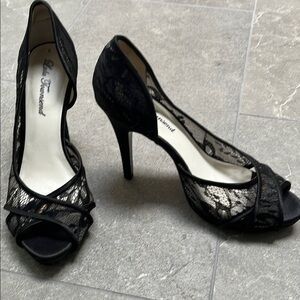 Lulu Townsend Black lace Stiletto Heels
